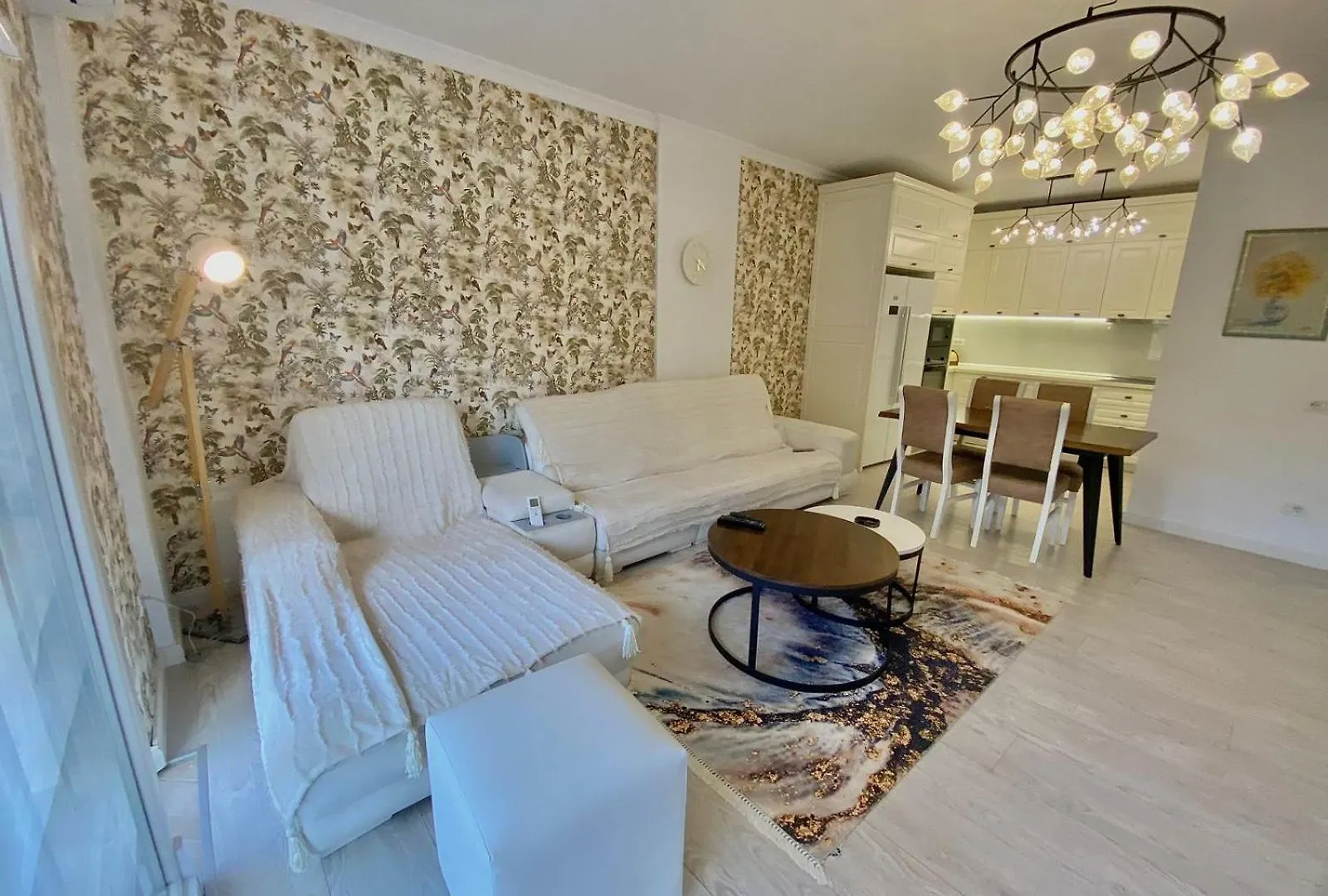 Apartment Us Embassy Tirana 0*,